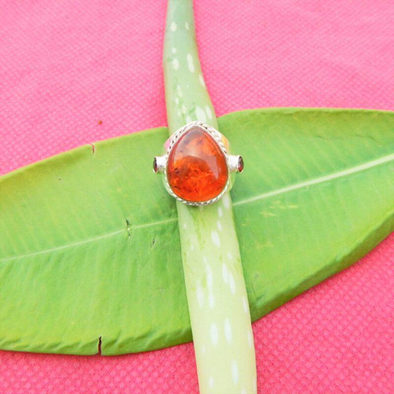 925 Solid Sterling Silver Baltic Amber And Garnet Gemstone Ring