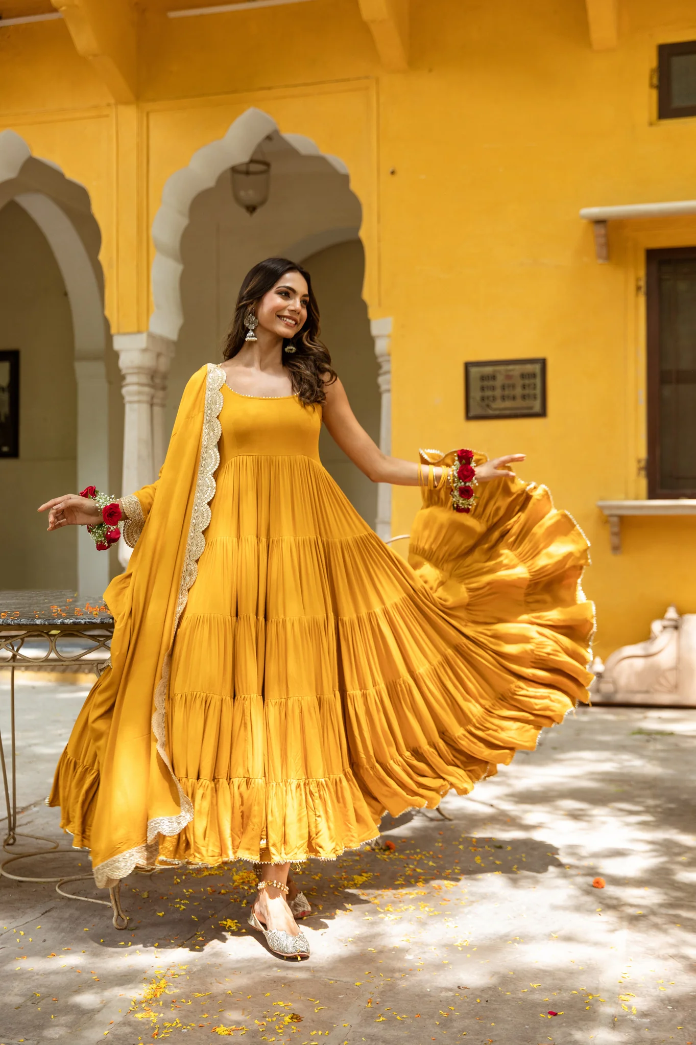 Top Small Order Clothing Manufacturers & Exporter for Startups in India - Wholesale Garments