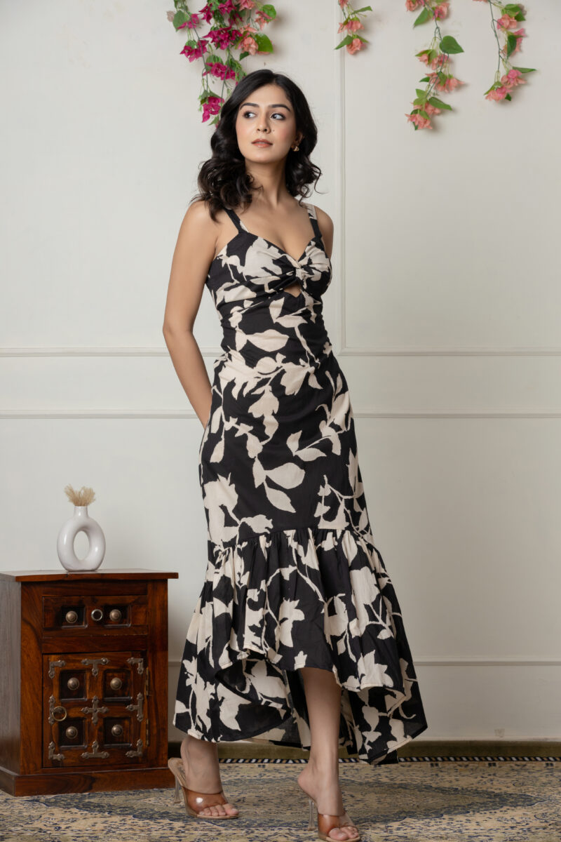 Black & Beige Floral Print Cut-Out Maxi Dress - Image 6